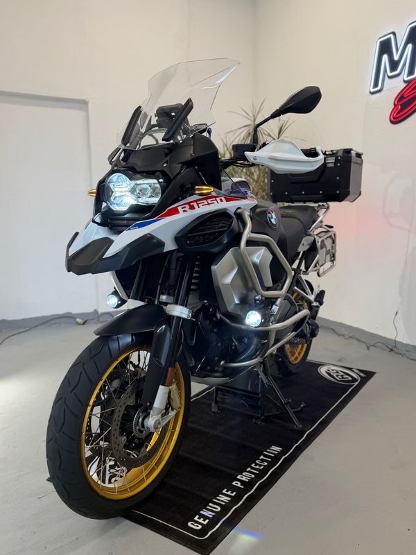 90c54a8da3400f94101060ab1eedb1d8