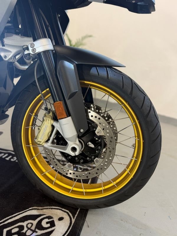 41d275053579c2d60f8614da87c25db4