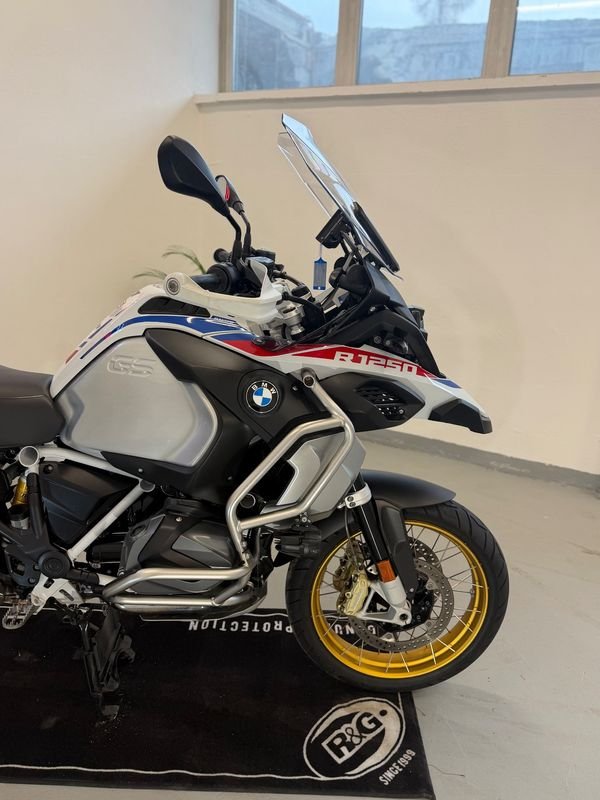 c1d65f36bba6d52ee94c566ce6e88ab9