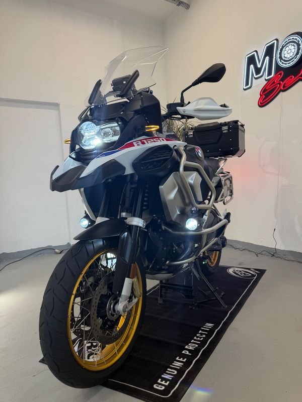 299ea785363b39f652a56985a77ea33f